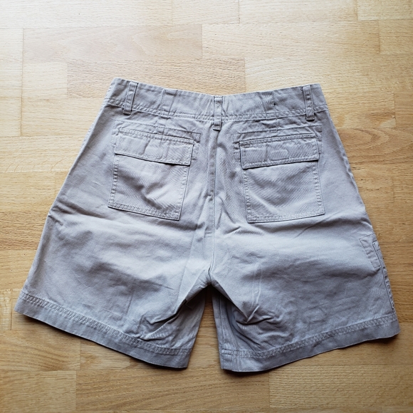 Eddie Bauer Khaki Shorts - Picture 3 of 6